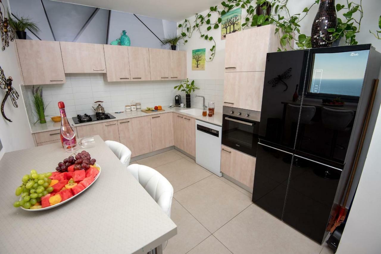 35Th Floor 4 Rooms On The Sea Bat Yam Exterior photo