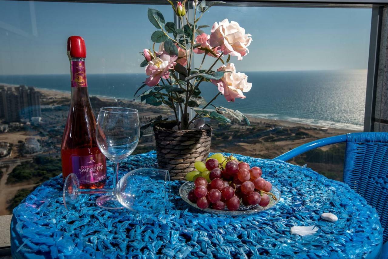35Th Floor 4 Rooms On The Sea Bat Yam Exterior photo